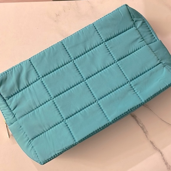 Sephora Puffy Makeup Bag - Picture 1 of 3